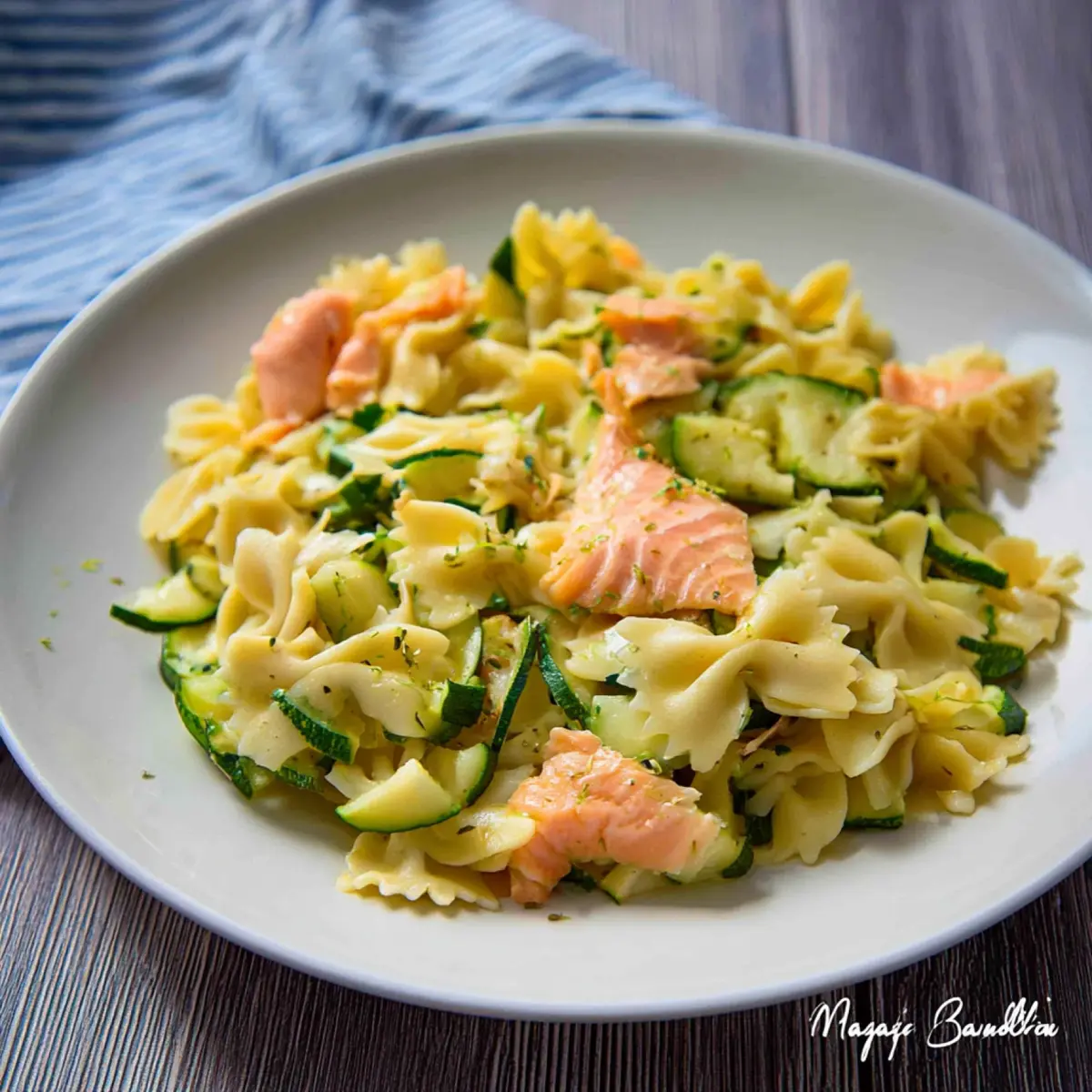 Pasta fredda salmone e zucchine